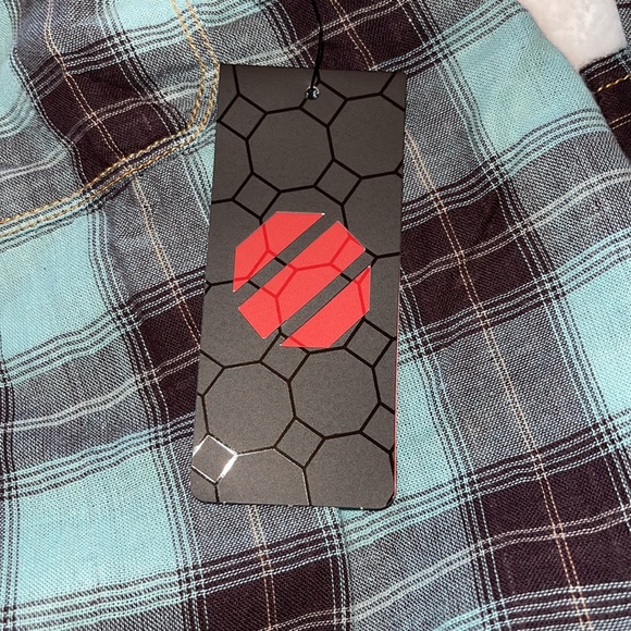 NWT Ultimate Fighting Championship Mens Double Deuce Shirt Size Medium - Picture 11 of 11